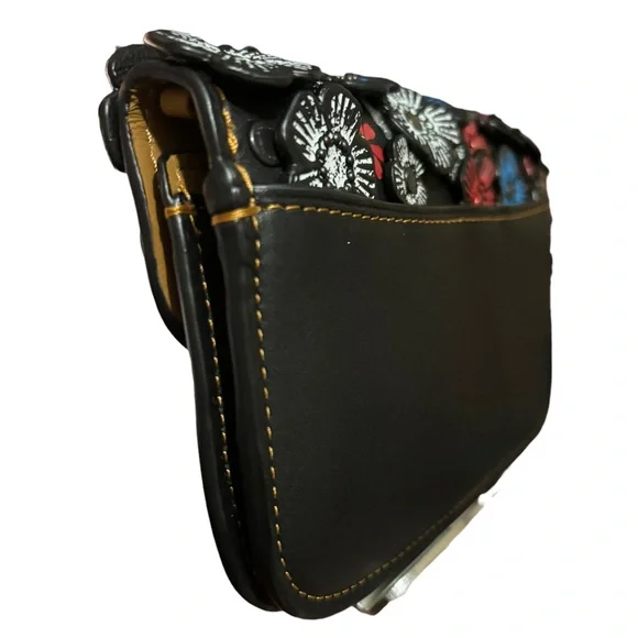 Coach 1941Tea Rose Appliqué Clutch wristlet bag Leather 👀👛🎒👜 - Picture 4 of 9